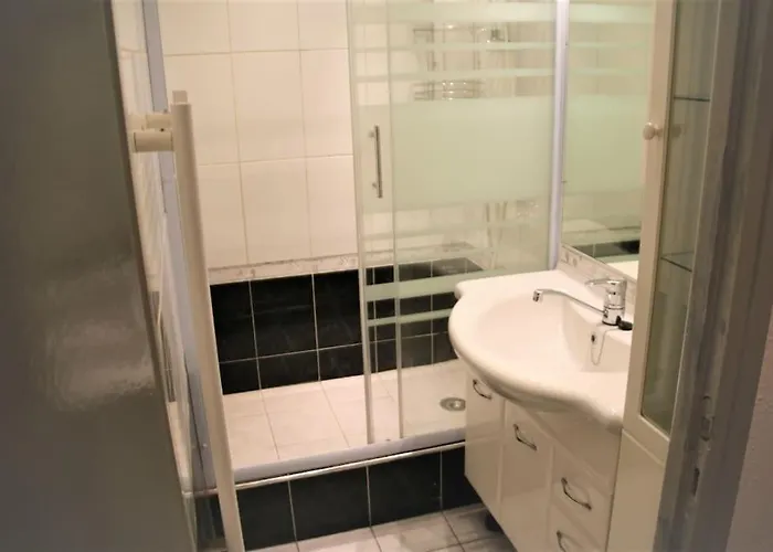 Appartamento 73, Héliopolis E Au Village Naturiste